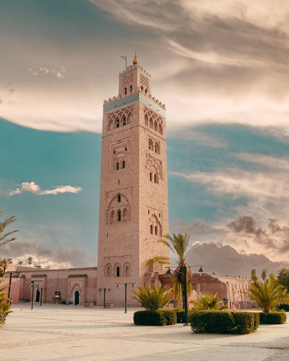 Minaret mešity Koutoubia v Marrákeši