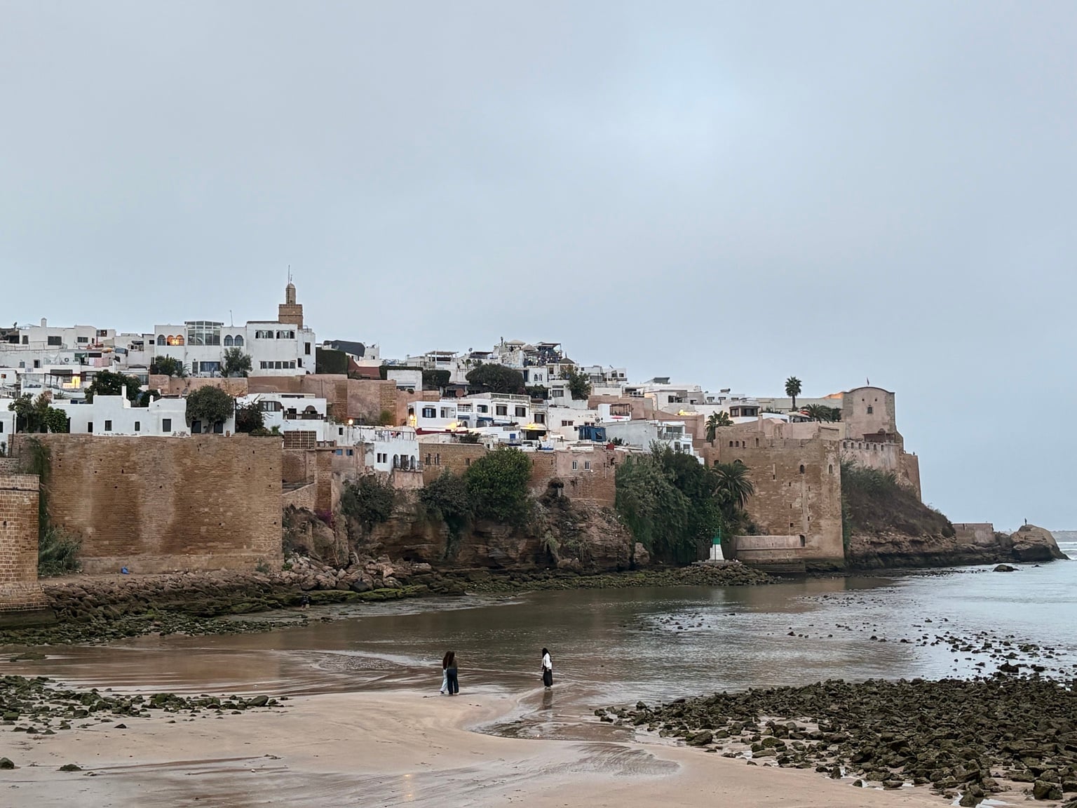 Kasbah des Oudayas na protějším břehu Bou Regreg